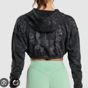 Gymshark × KKFIT Cropped Zip Hoodie - Tonal Black Camo, size Medium